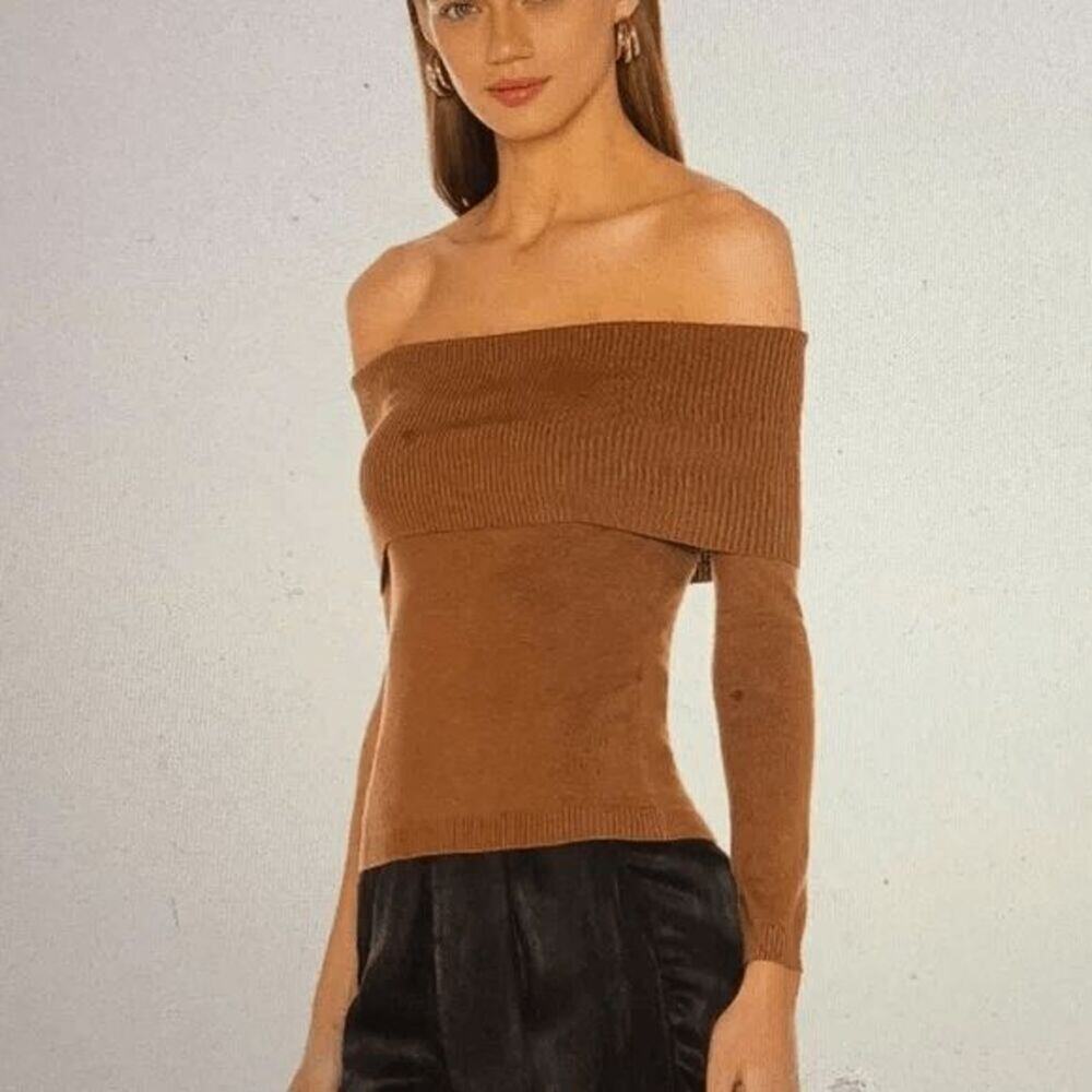 NBD Tansey Sweater Brown EUC Size Medium T618